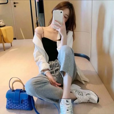 黑色疤痕的蓝调